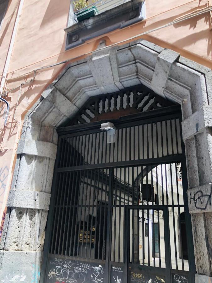 مبيت وإفطار نابولي Dimora Paladino المظهر الخارجي الصورة
